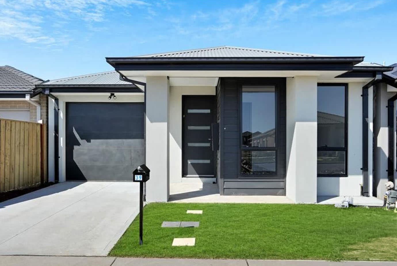 39 Derrimut St